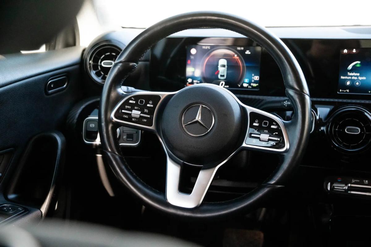 mercedes-benz-classe-a-a-250-e-2022-hibrido-a-gasolina-1332cc