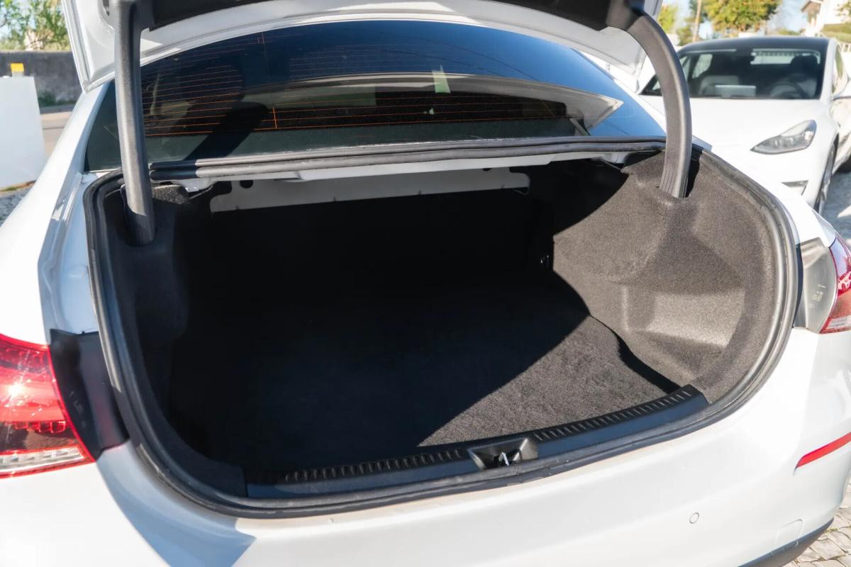 mercedes-benz-classe-a-a-250-e-2022-hibrido-a-gasolina-1332cc
