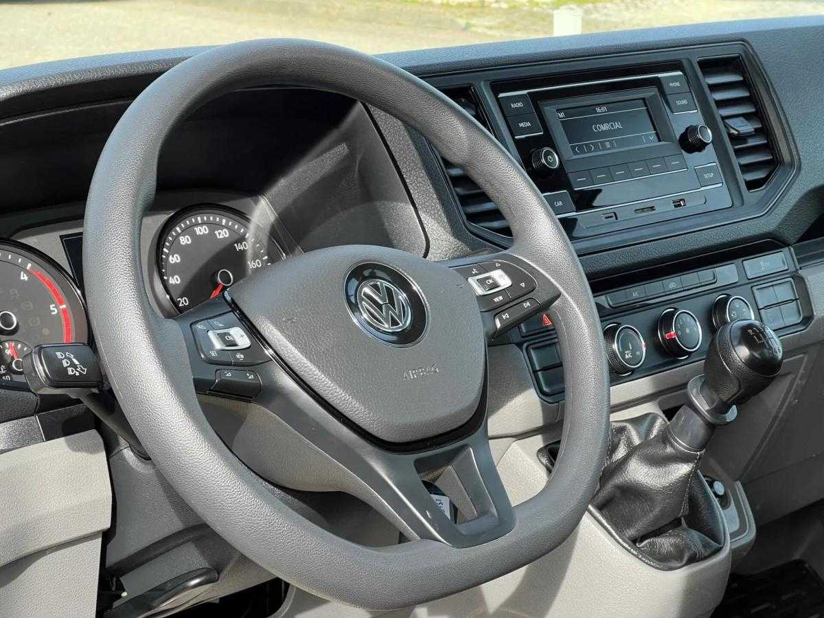 volkswagen-crafter-2021-diesel-1968cc