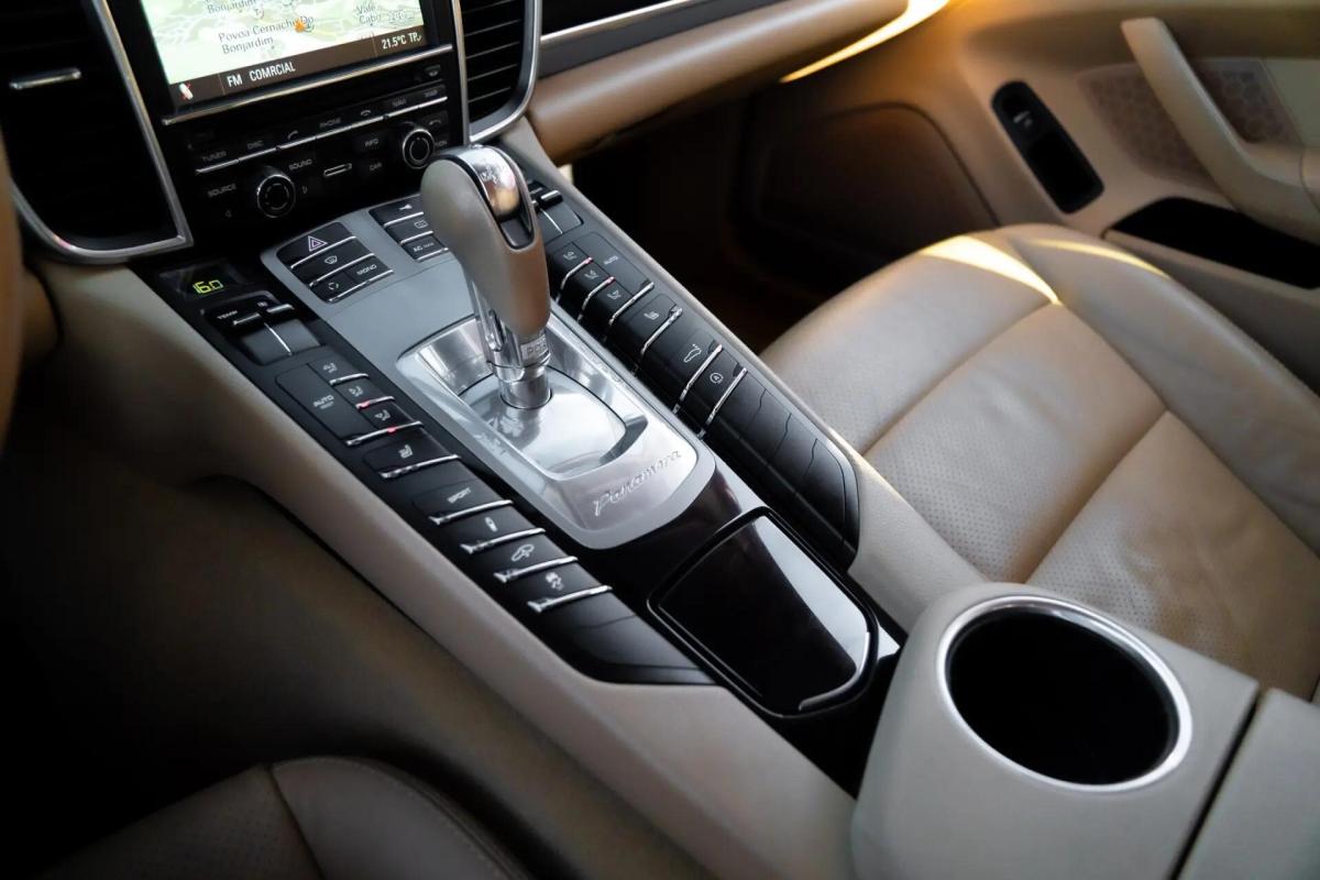 porsche-panamera-2010-gasolina-4806cc