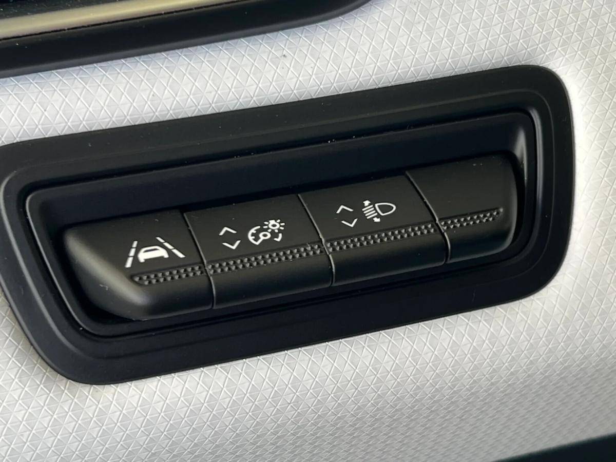 renault-clio-2023-gasolina-999cc