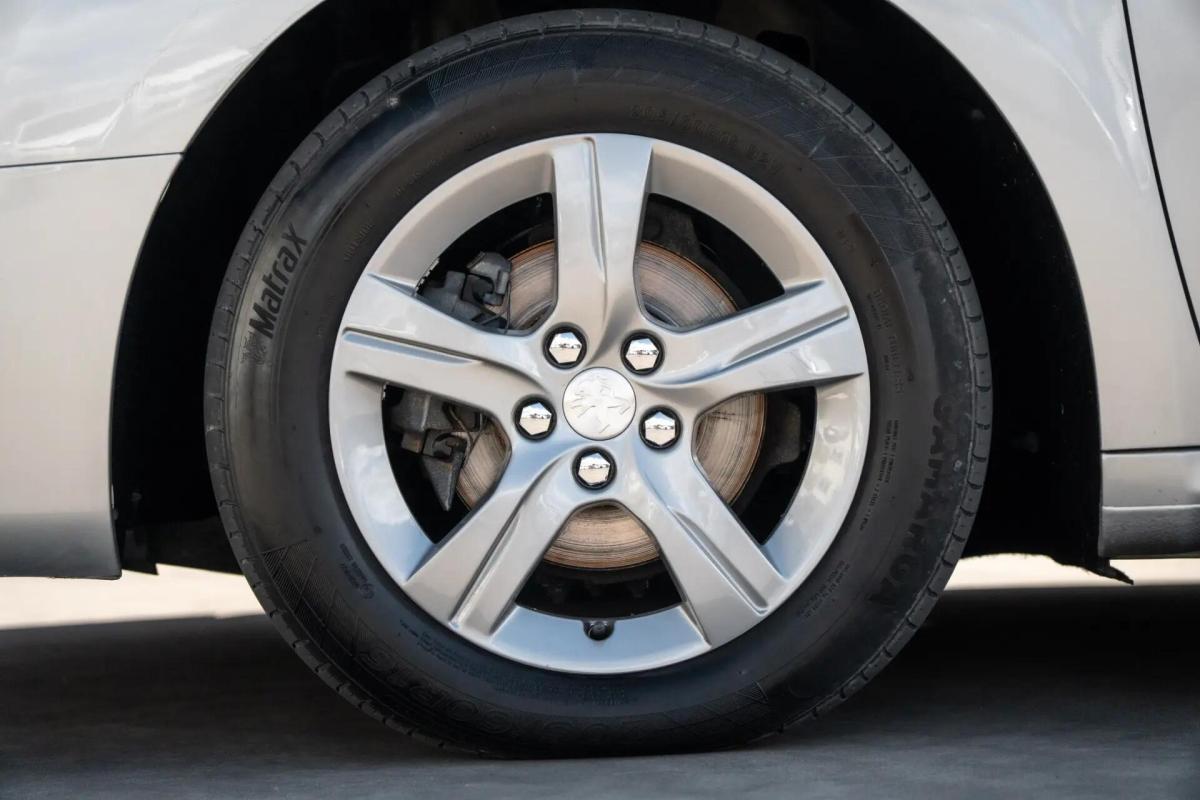 peugeot-508-sw-2011-diesel-1560cc