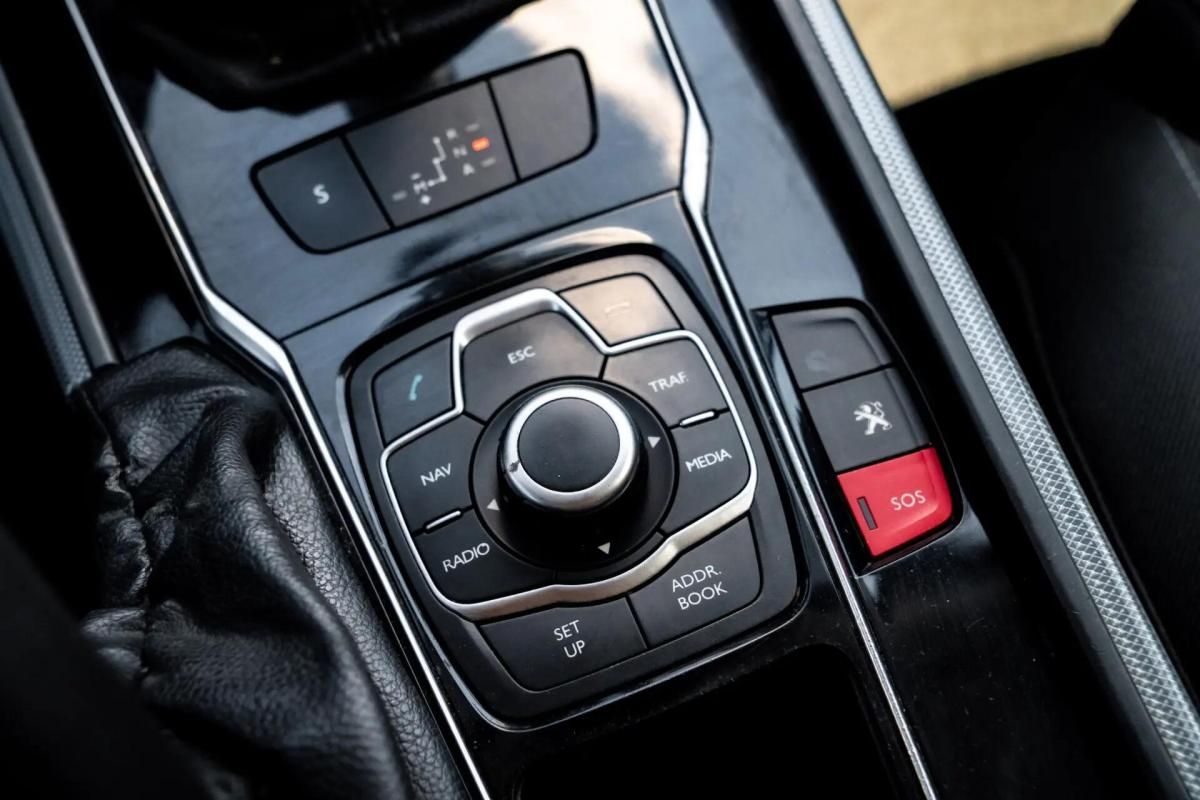 peugeot-508-sw-2011-diesel-1560cc