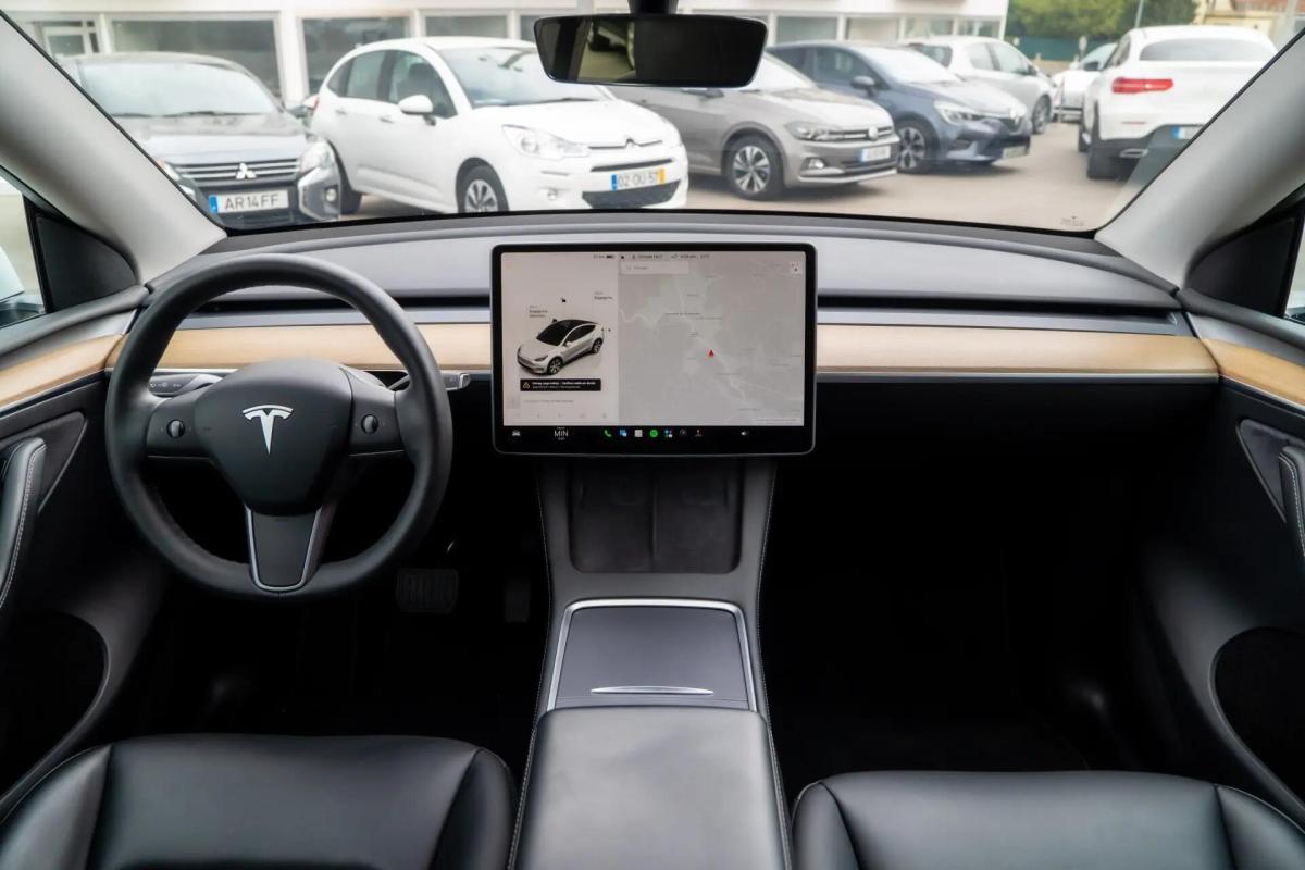 tesla-model-y-2023-eletrico-0cc