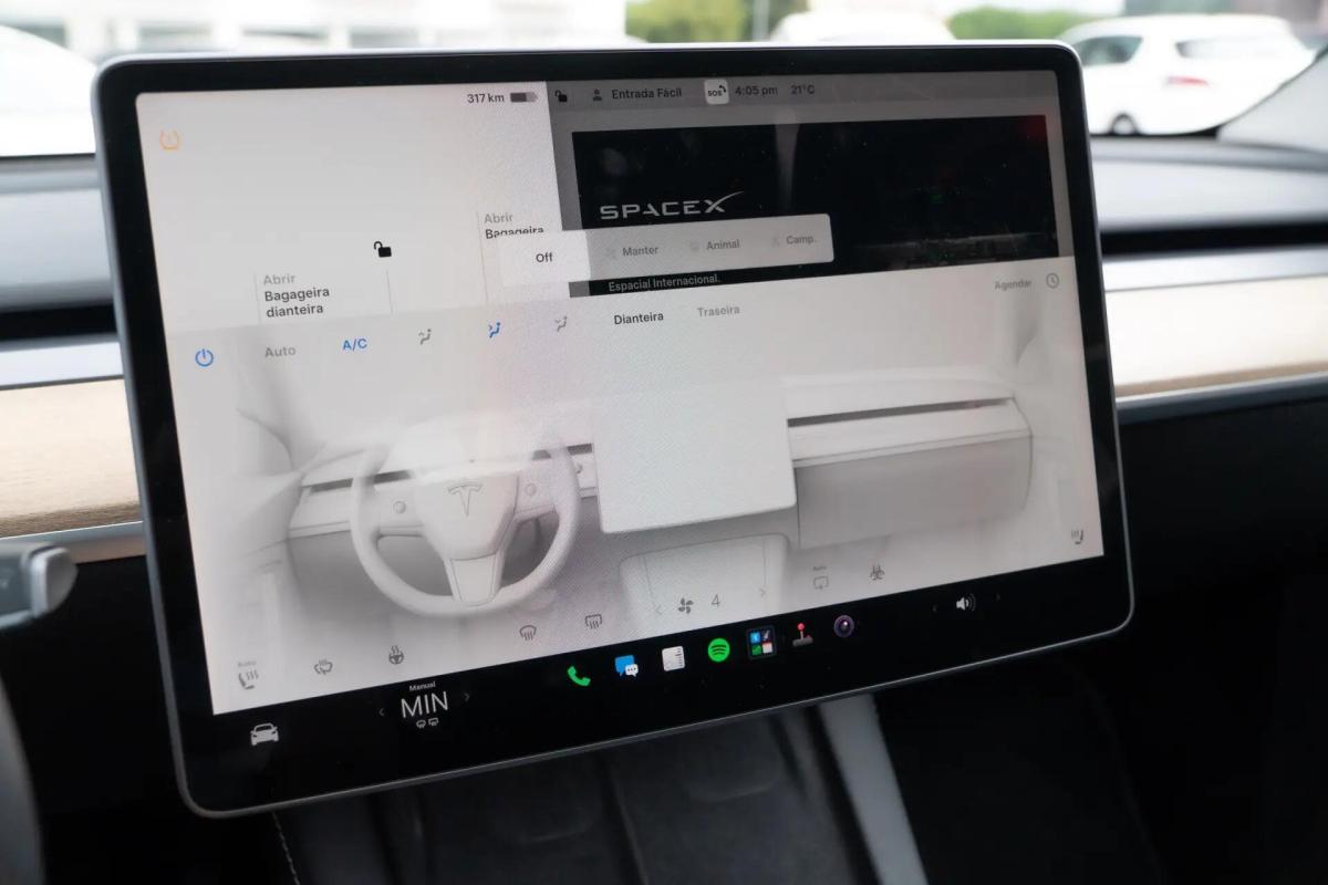 tesla-model-y-2023-eletrico-0cc