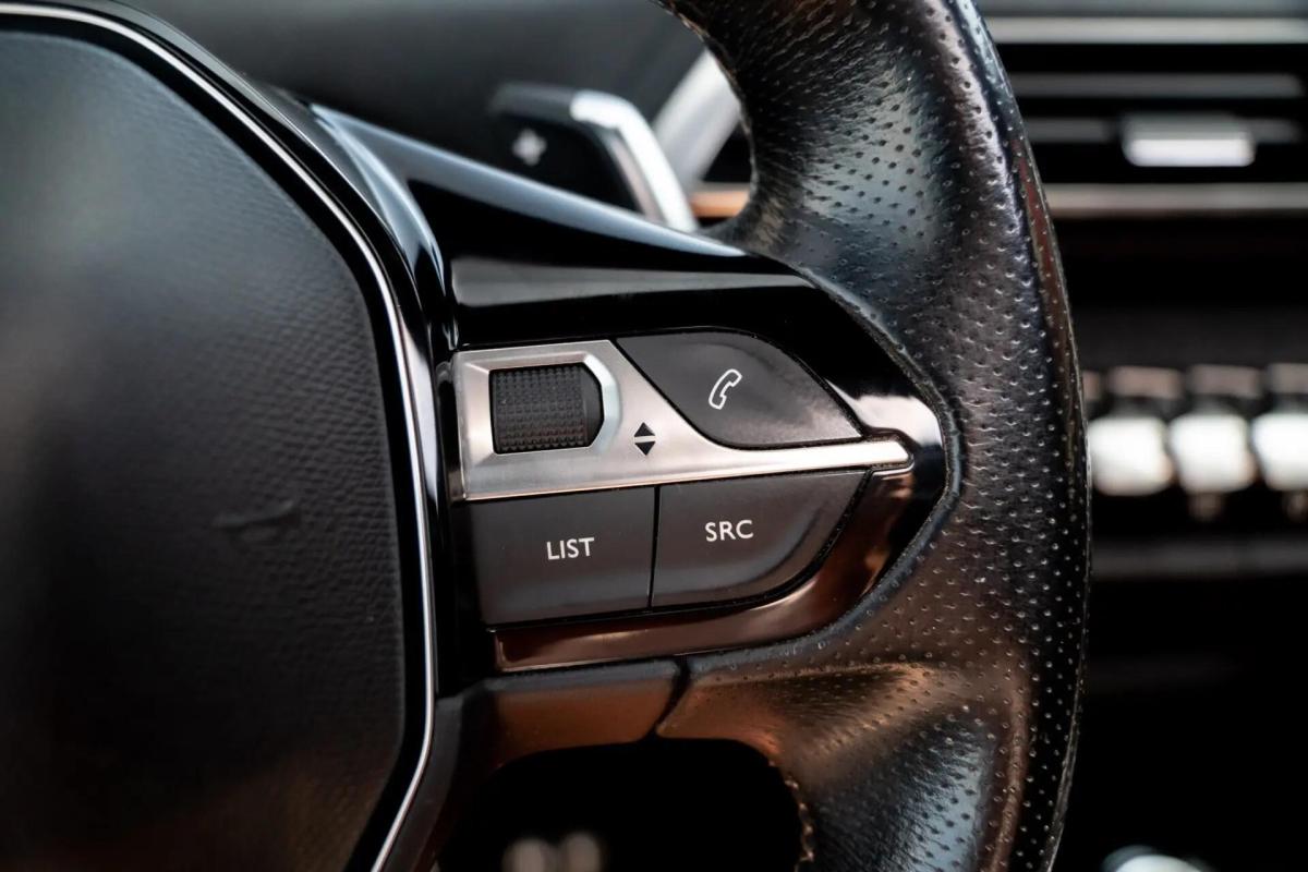 peugeot-3008-2016-diesel-1560cc