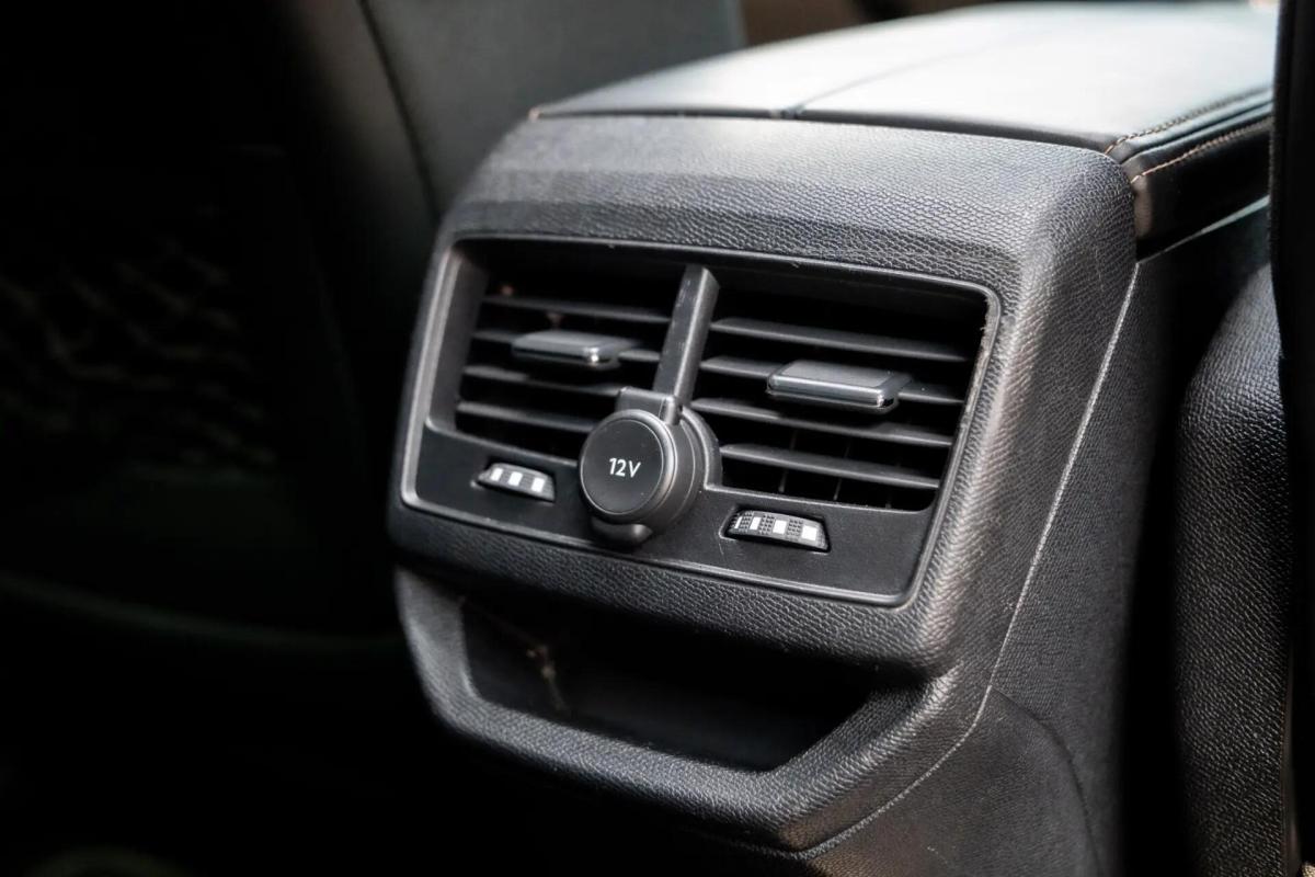 peugeot-3008-2016-diesel-1560cc