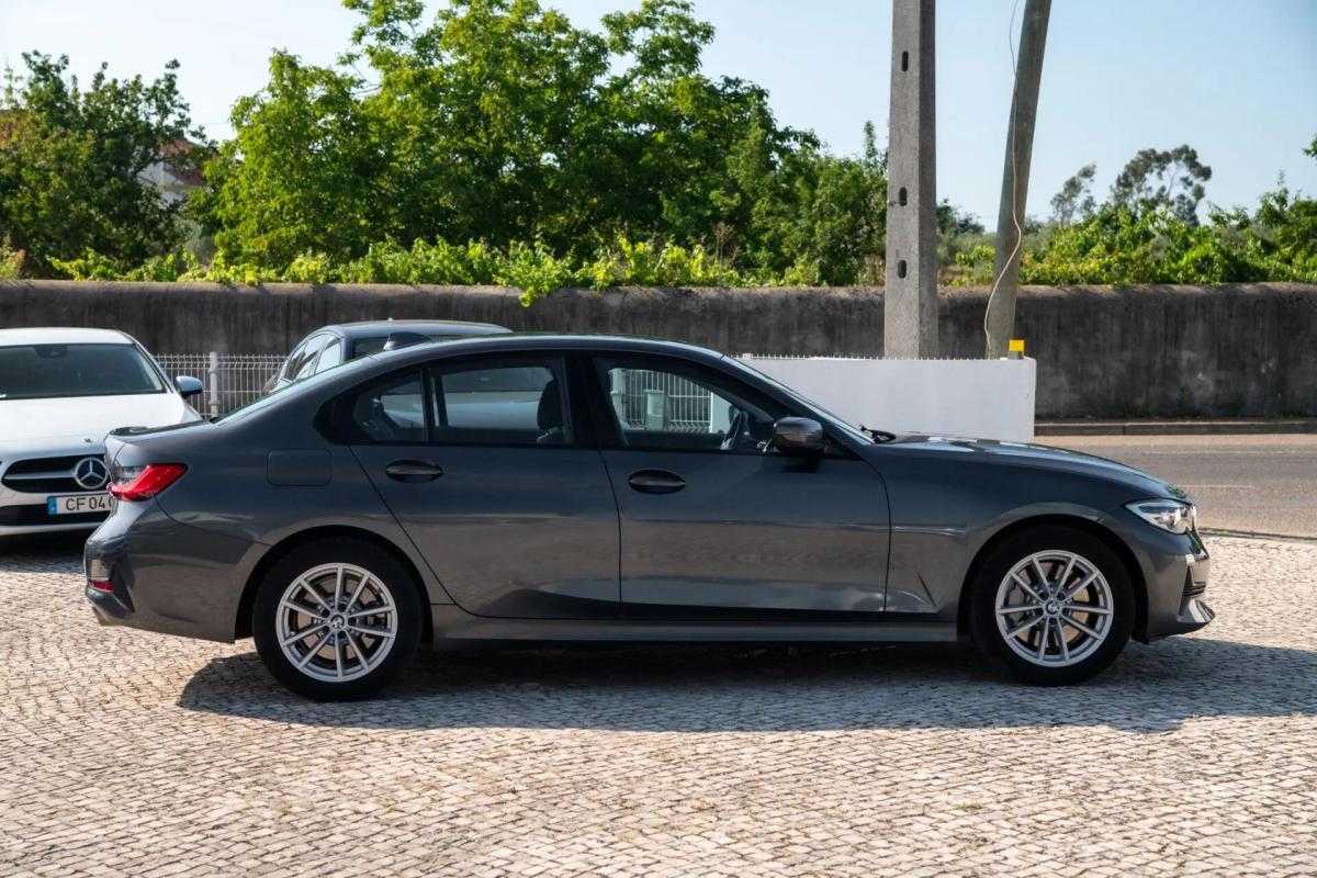 bmw-serie-3-330e-2020-hibrido-a-gasolina-1998cc