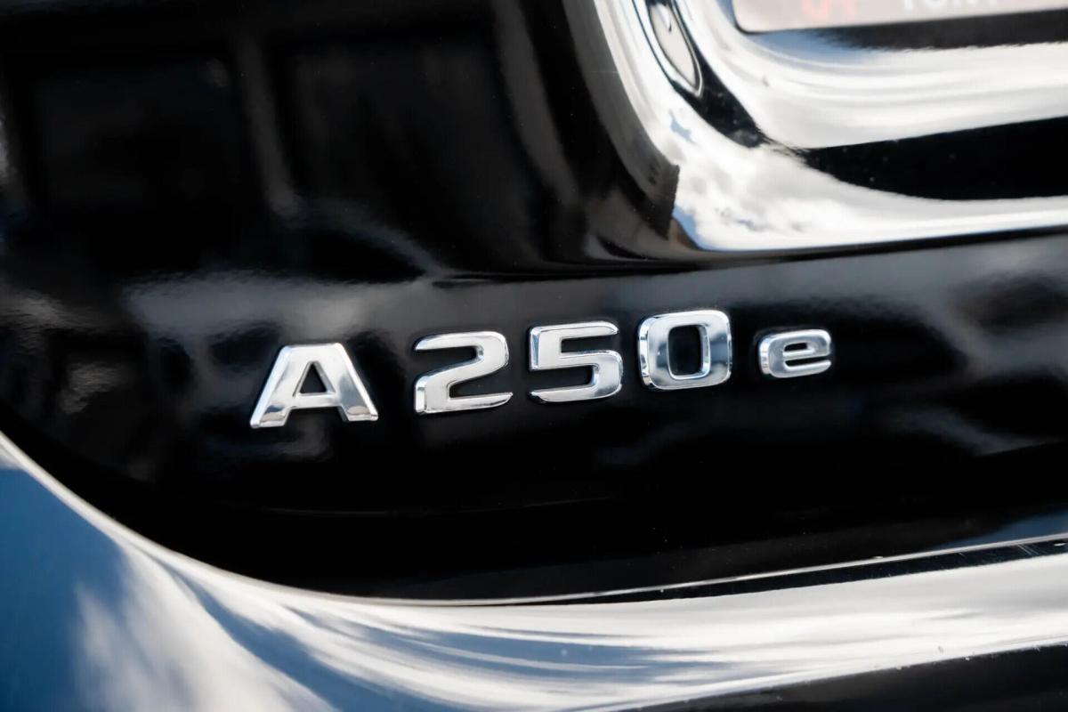 mercedes-benz-classe-a-a-250-e-2020-hibrido-a-gasolina-1332cc