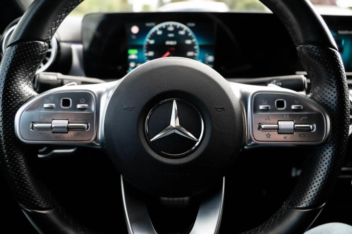 mercedes-benz-classe-a-a-250-e-2020-hibrido-a-gasolina-1332cc