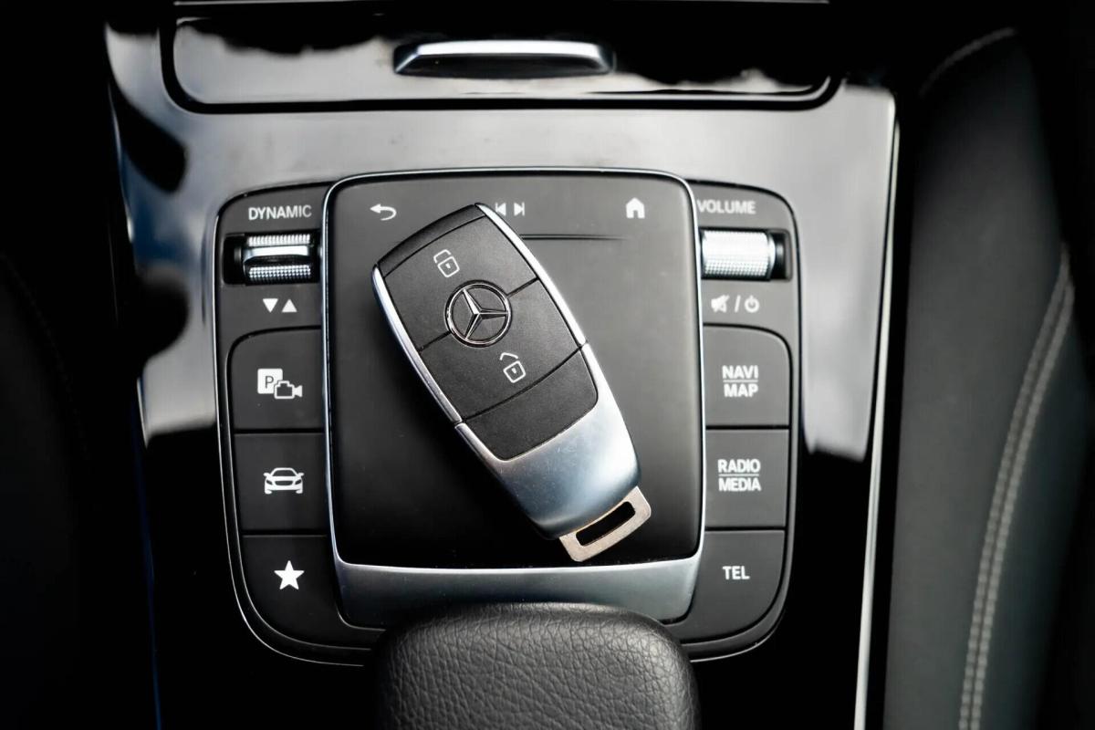 mercedes-benz-classe-a-a-250-e-2020-hibrido-a-gasolina-1332cc