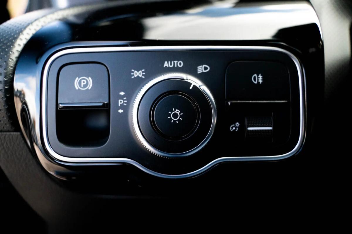 mercedes-benz-classe-a-a-250-e-2020-hibrido-a-gasolina-1332cc