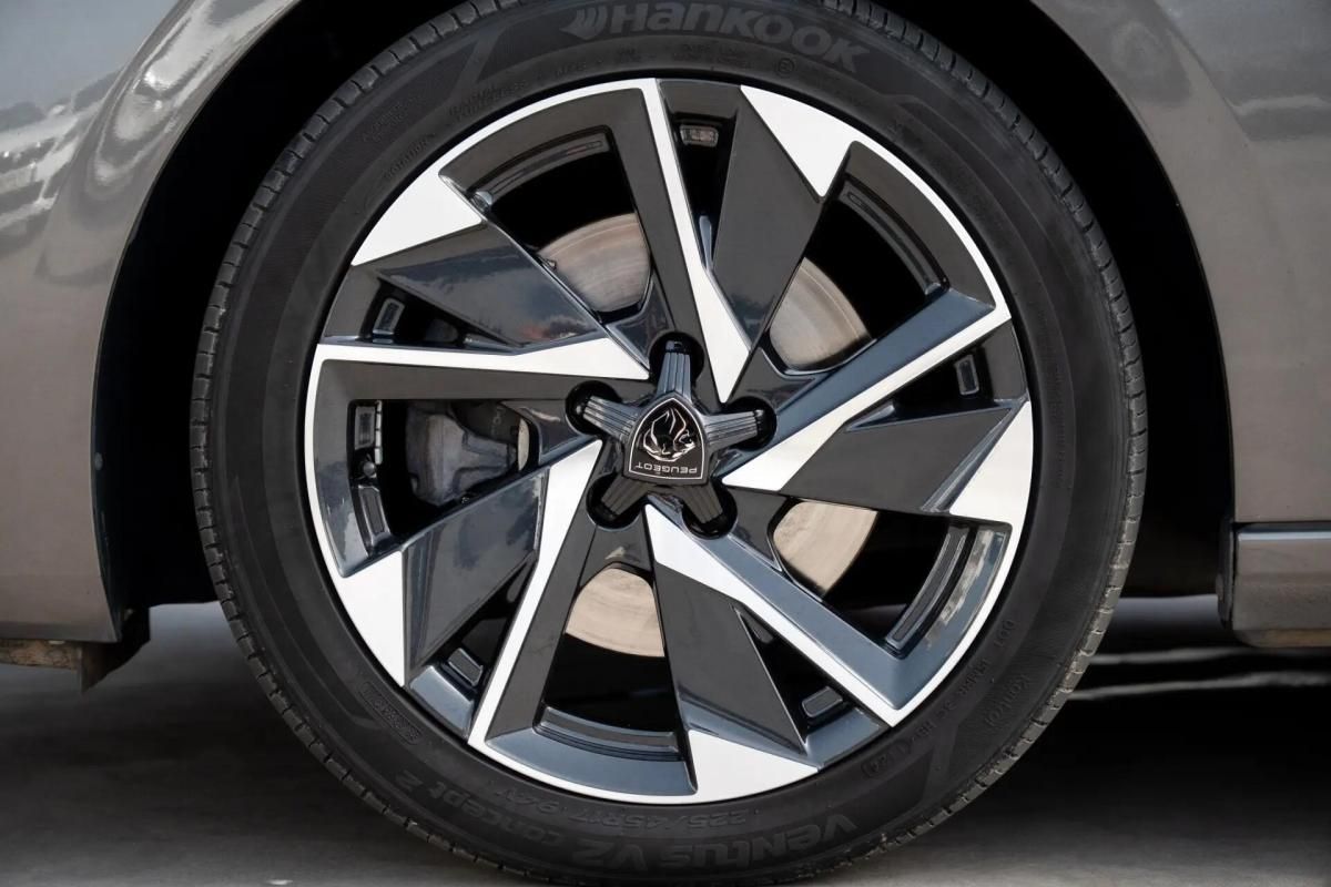 peugeot-308-sw-2022-diesel-1499cc