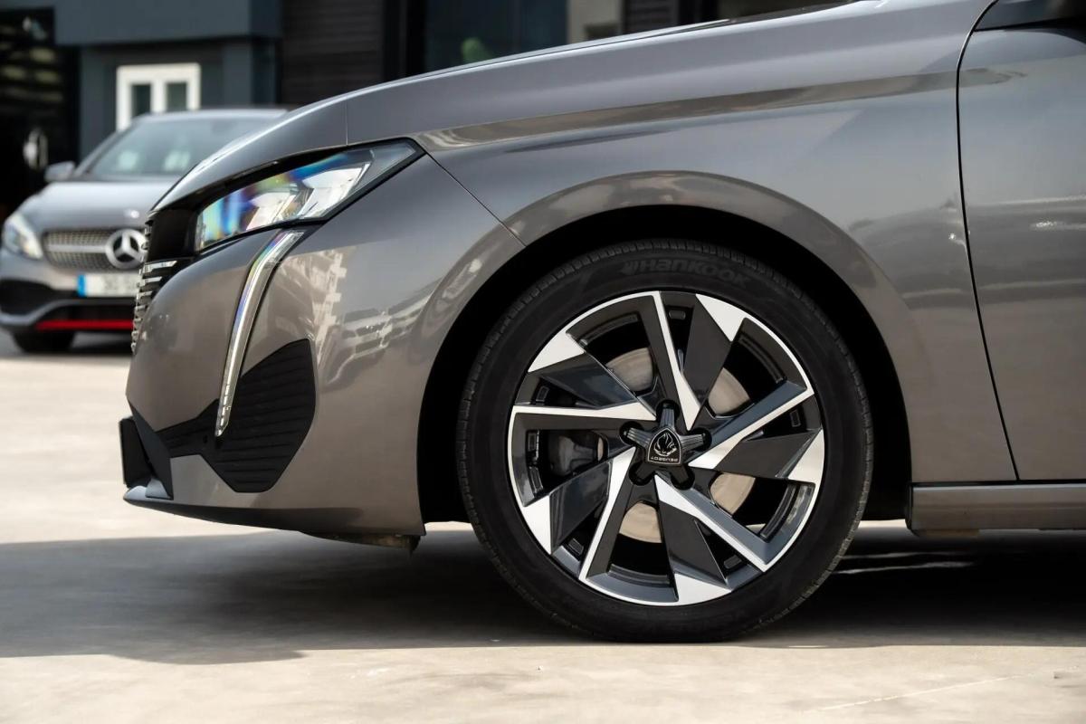 peugeot-308-sw-2022-diesel-1499cc