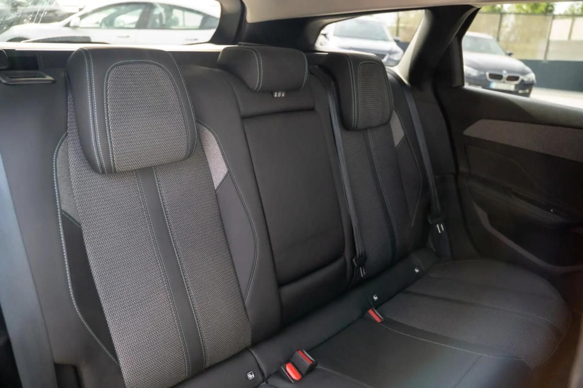 peugeot-308-sw-2022-diesel-1499cc