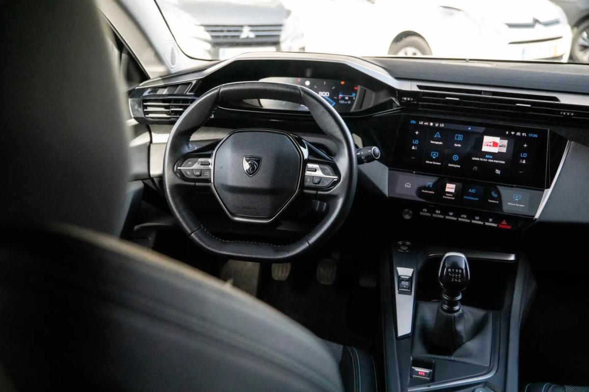 peugeot-308-sw-2022-diesel-1499cc