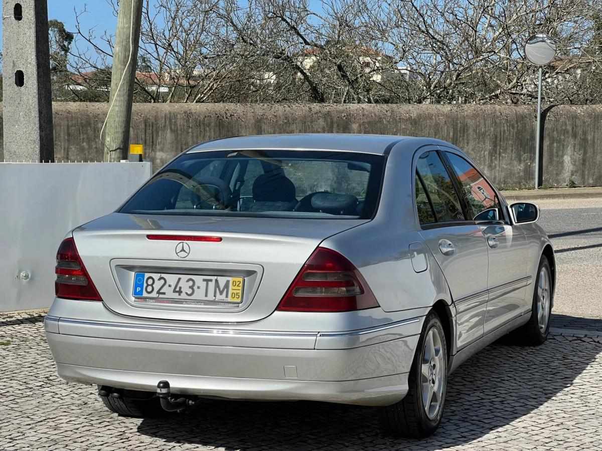 mercedes-benz-classe-c-c-220-2002-diesel-2148cc