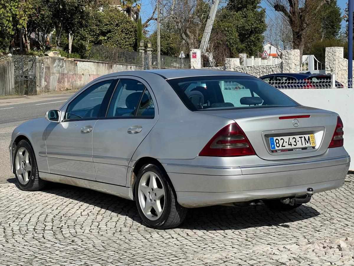 mercedes-benz-classe-c-c-220-2002-diesel-2148cc