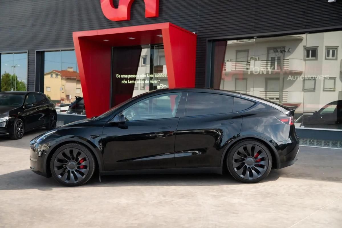 tesla-model-y-2024-eletrico-0cc