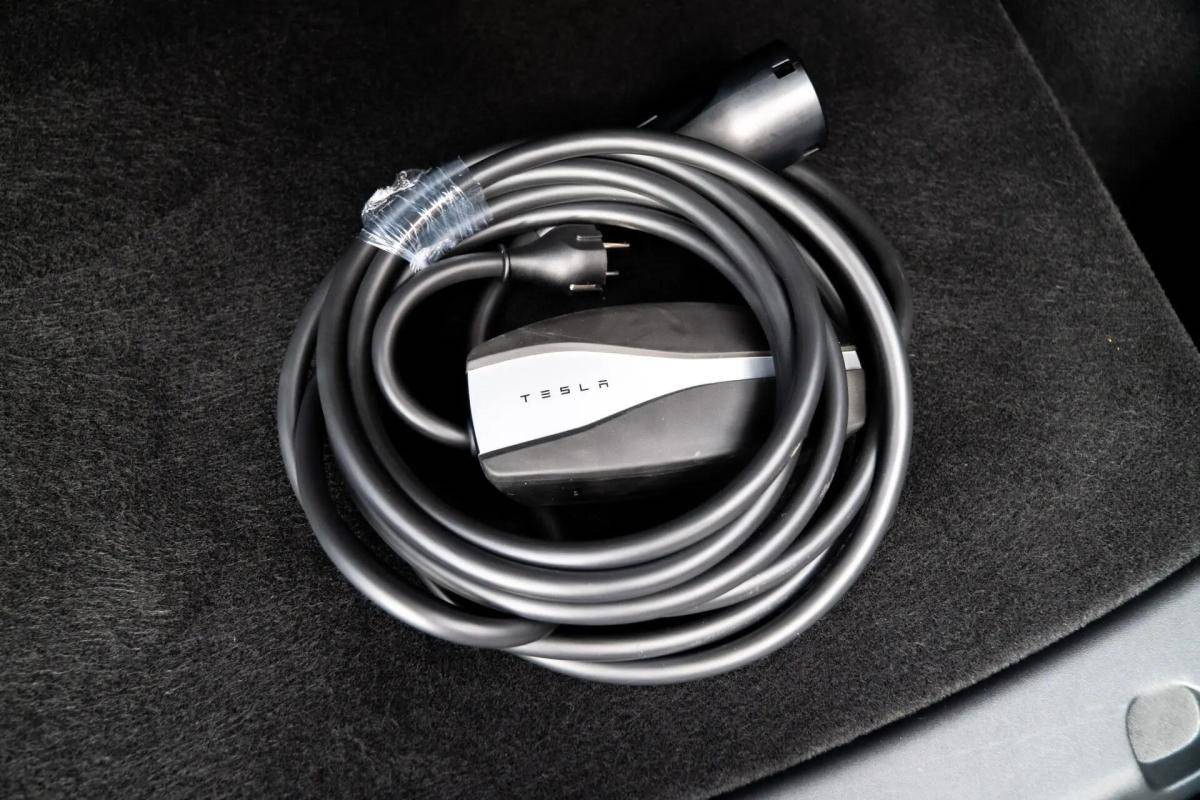 tesla-model-y-2024-eletrico-0cc