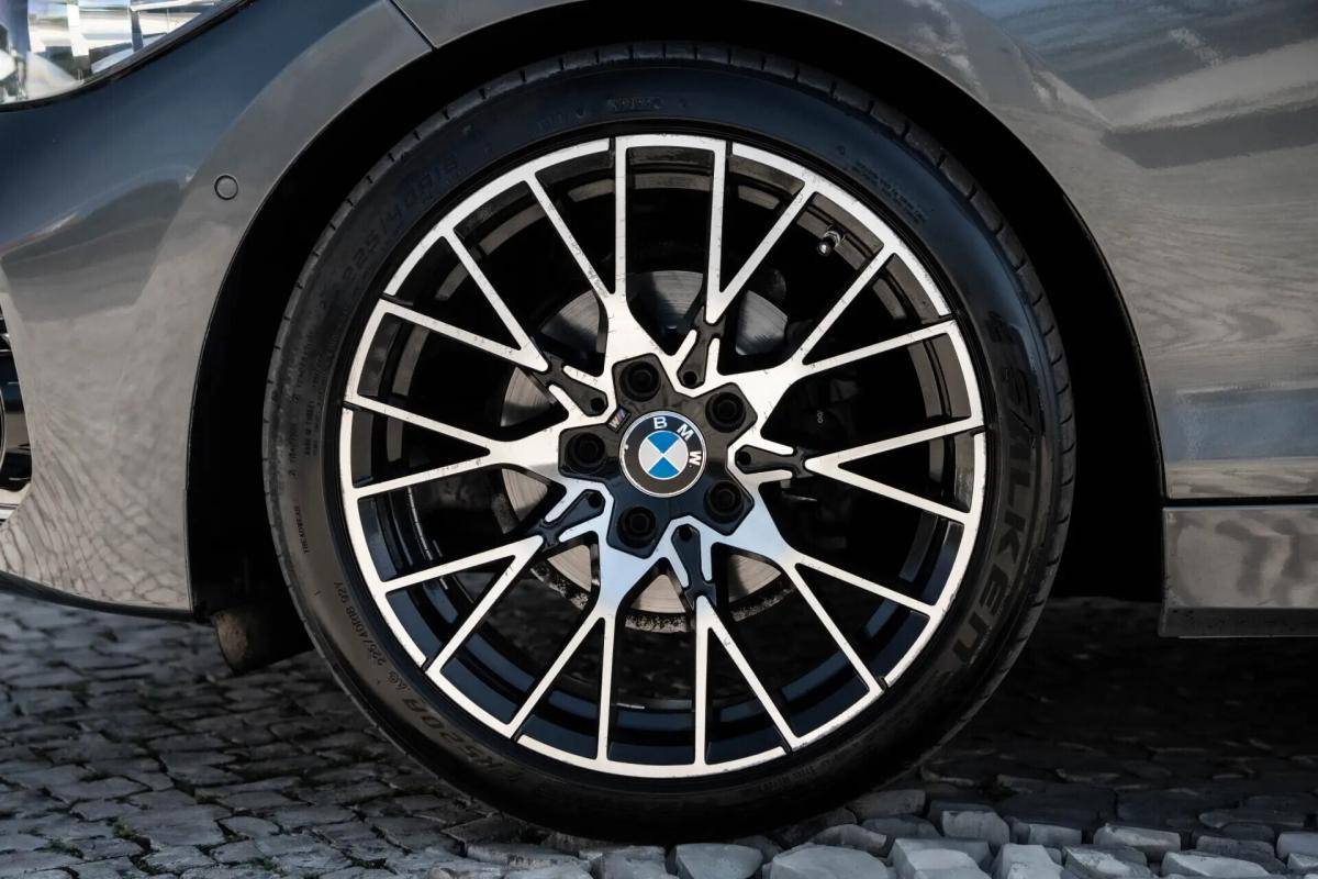 bmw-serie-1-116d-2015-diesel-1496cc