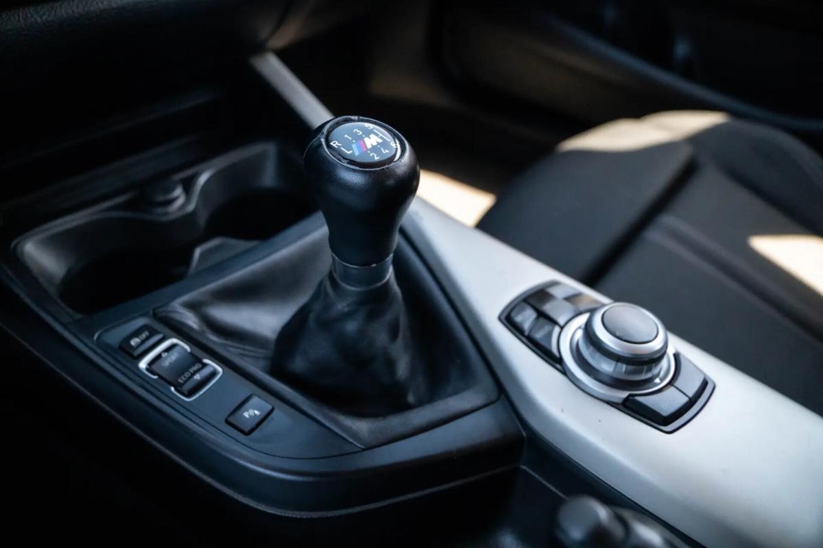 bmw-serie-1-116d-2015-diesel-1496cc