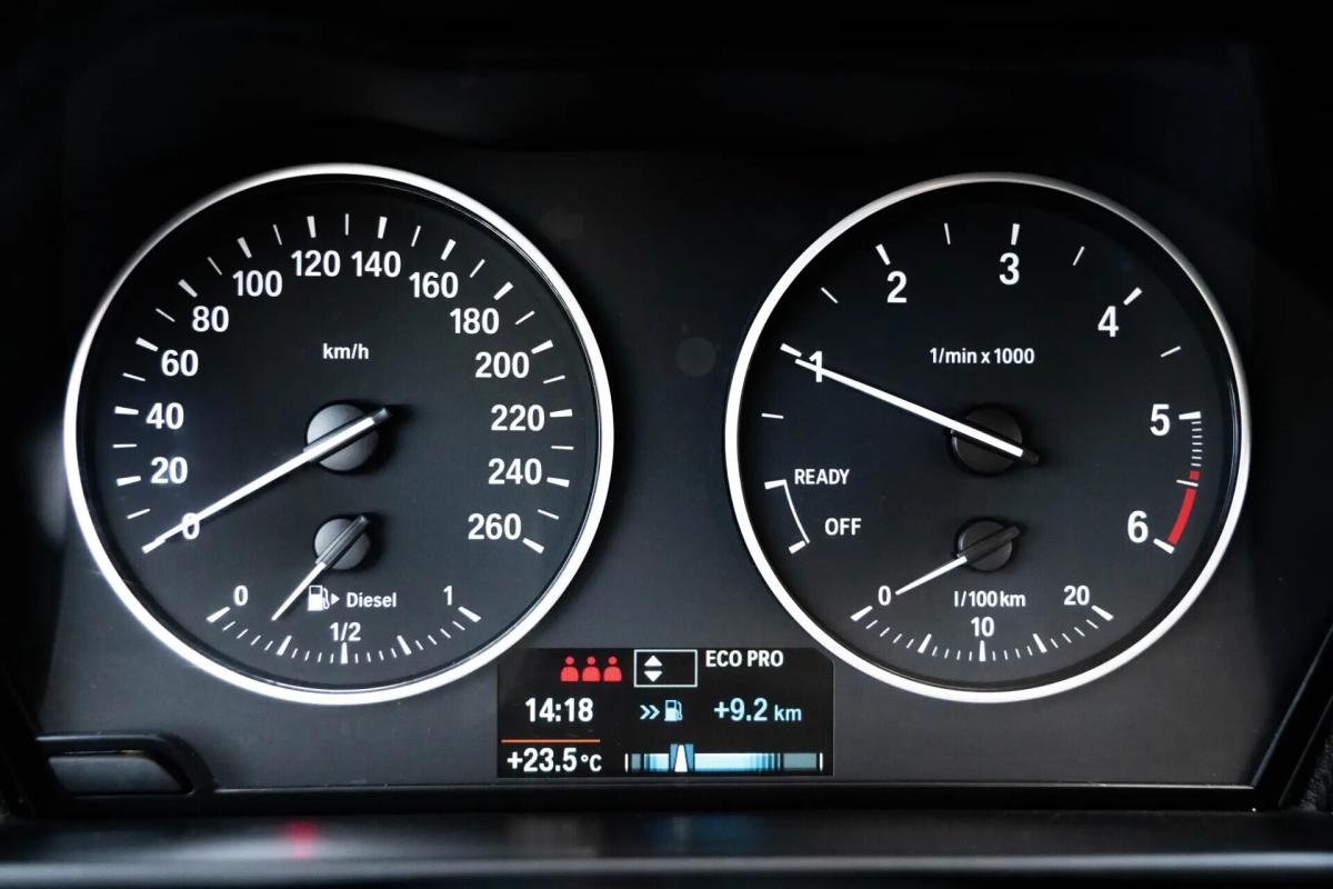 bmw-serie-1-116d-2015-diesel-1496cc