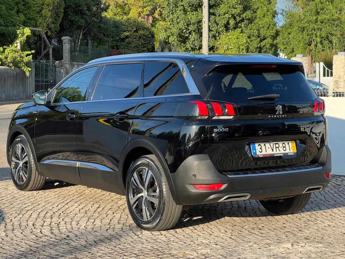 peugeot-5008-2018-diesel-1499cc