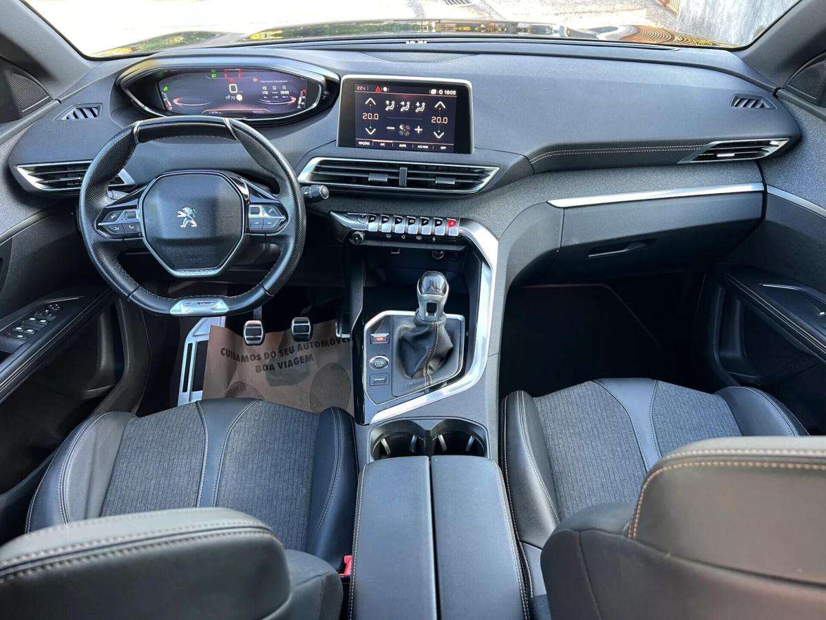 peugeot-5008-2018-diesel-1499cc