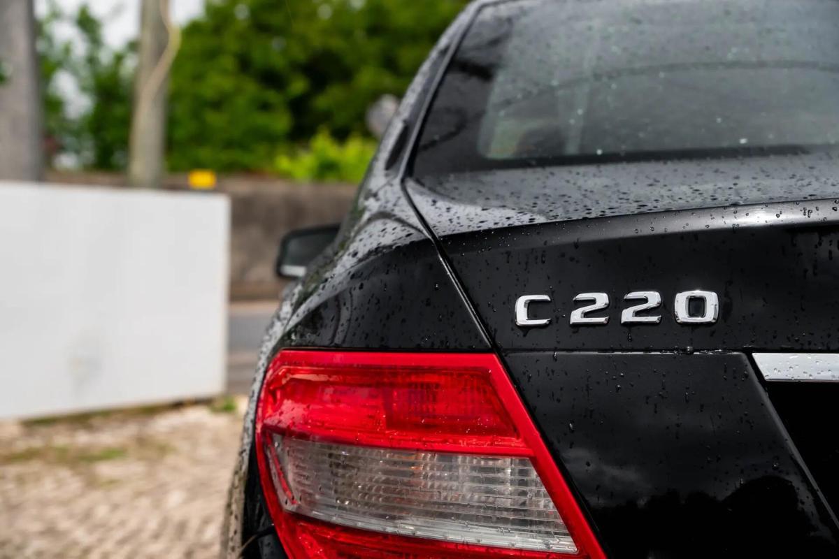 mercedes-benz-classe-c-2008-diesel-2148cc