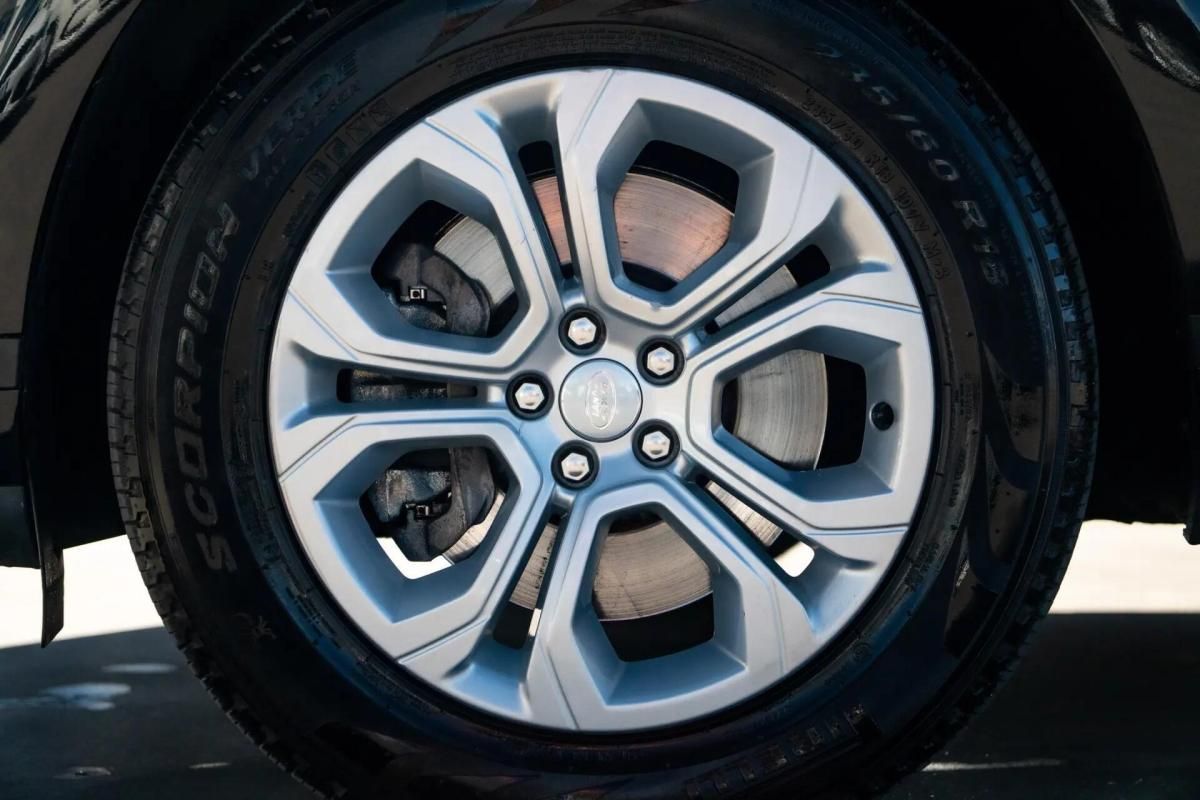 land-rover-range-rover-evoque-2019-diesel-1999cc