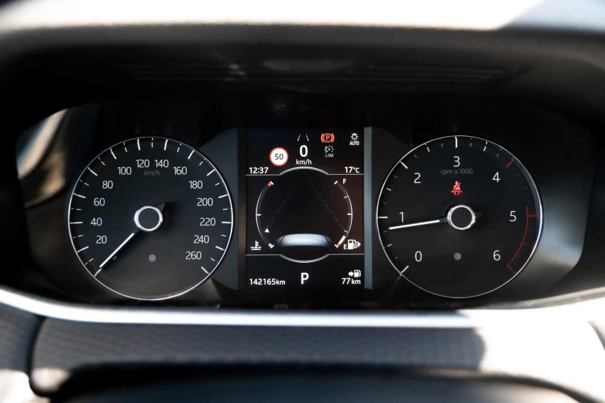 land-rover-range-rover-evoque-2019-diesel-1999cc