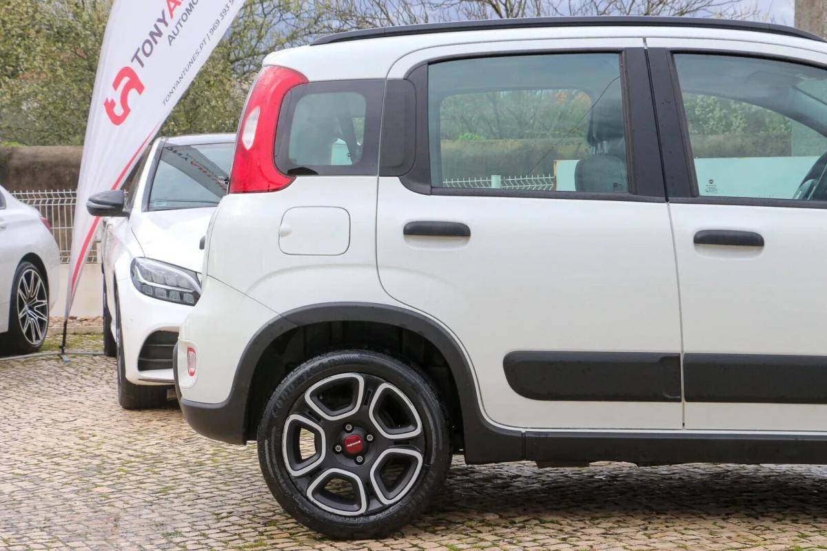 fiat-panda-2022-hibrido-a-gasolina-999cc