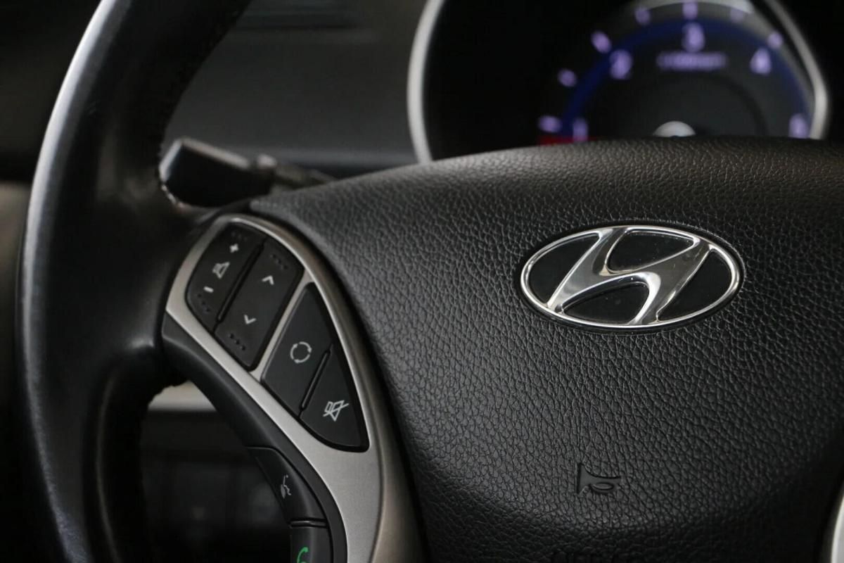 hyundai-i30-2012-diesel-1582cc