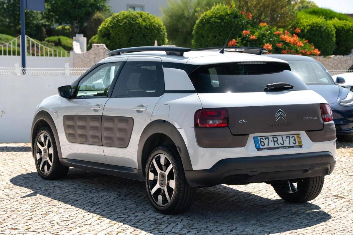citroen-c4-cactus-2016-diesel-1560cc