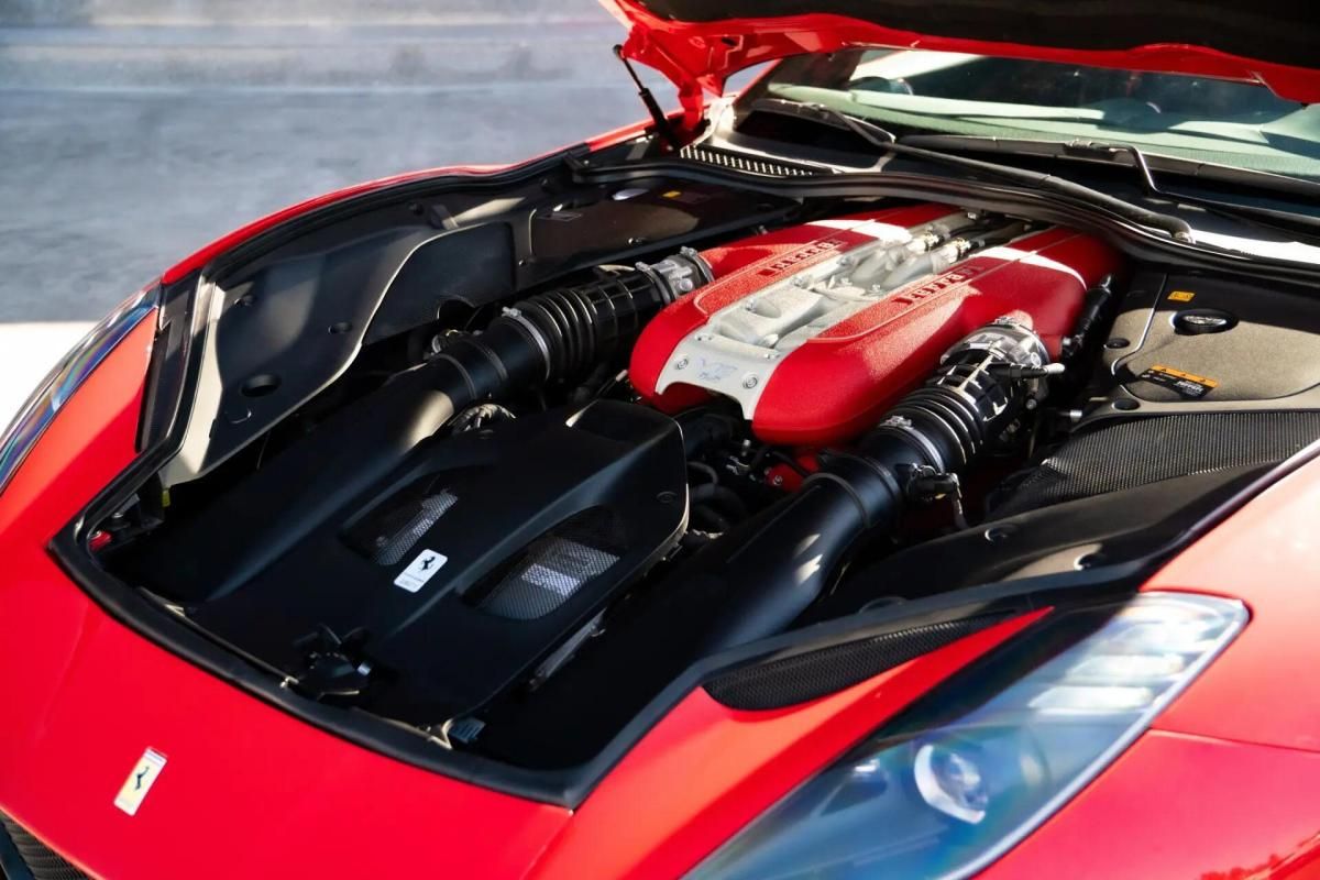 ferrari-812-superfast-2018-gasolina-6496cc