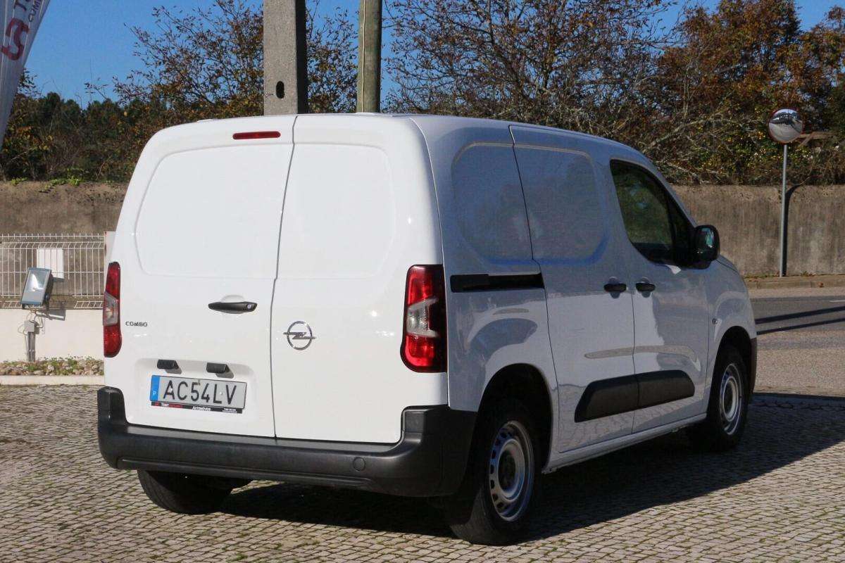 opel-combo-2020-diesel-1499cc