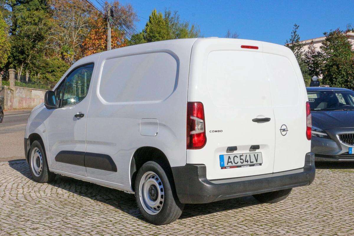 opel-combo-2020-diesel-1499cc