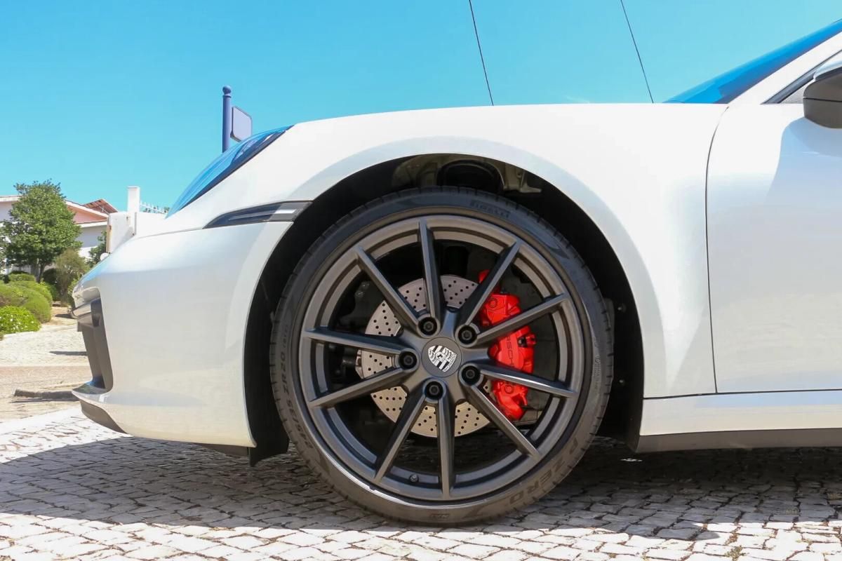 porsche-911-2021-gasolina-2981cc