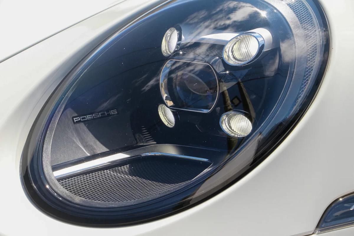 porsche-911-2021-gasolina-2981cc