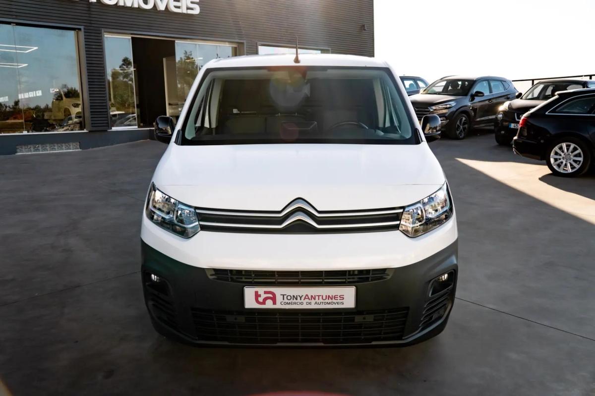 citroen-berlingo-2022-diesel-1499cc
