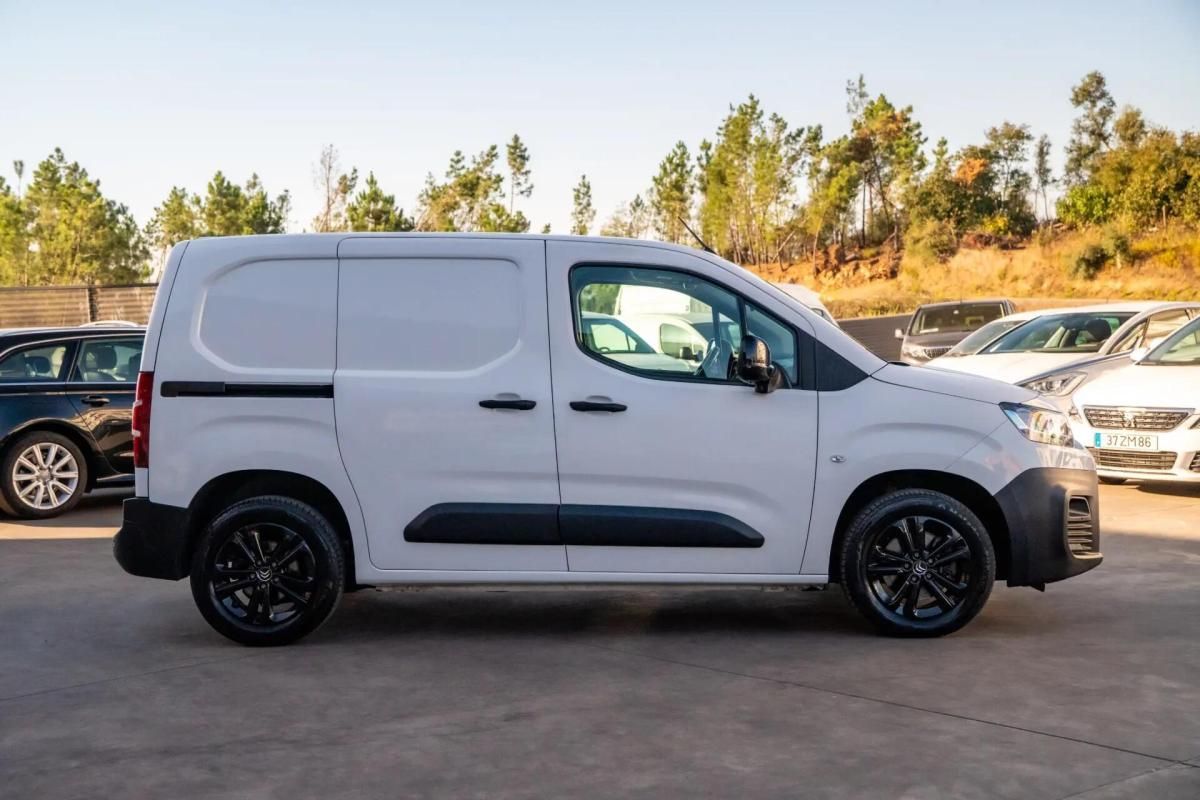 citroen-berlingo-2022-diesel-1499cc