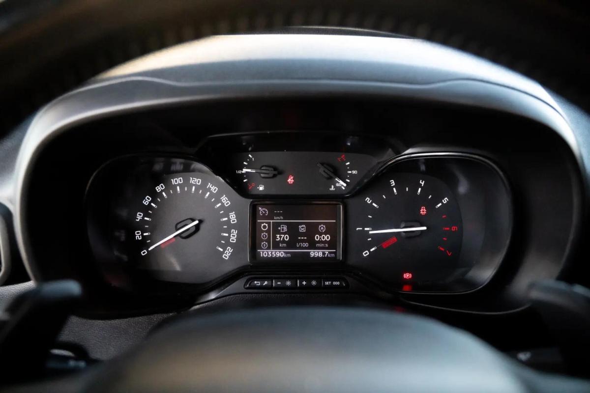 citroen-berlingo-2022-diesel-1499cc