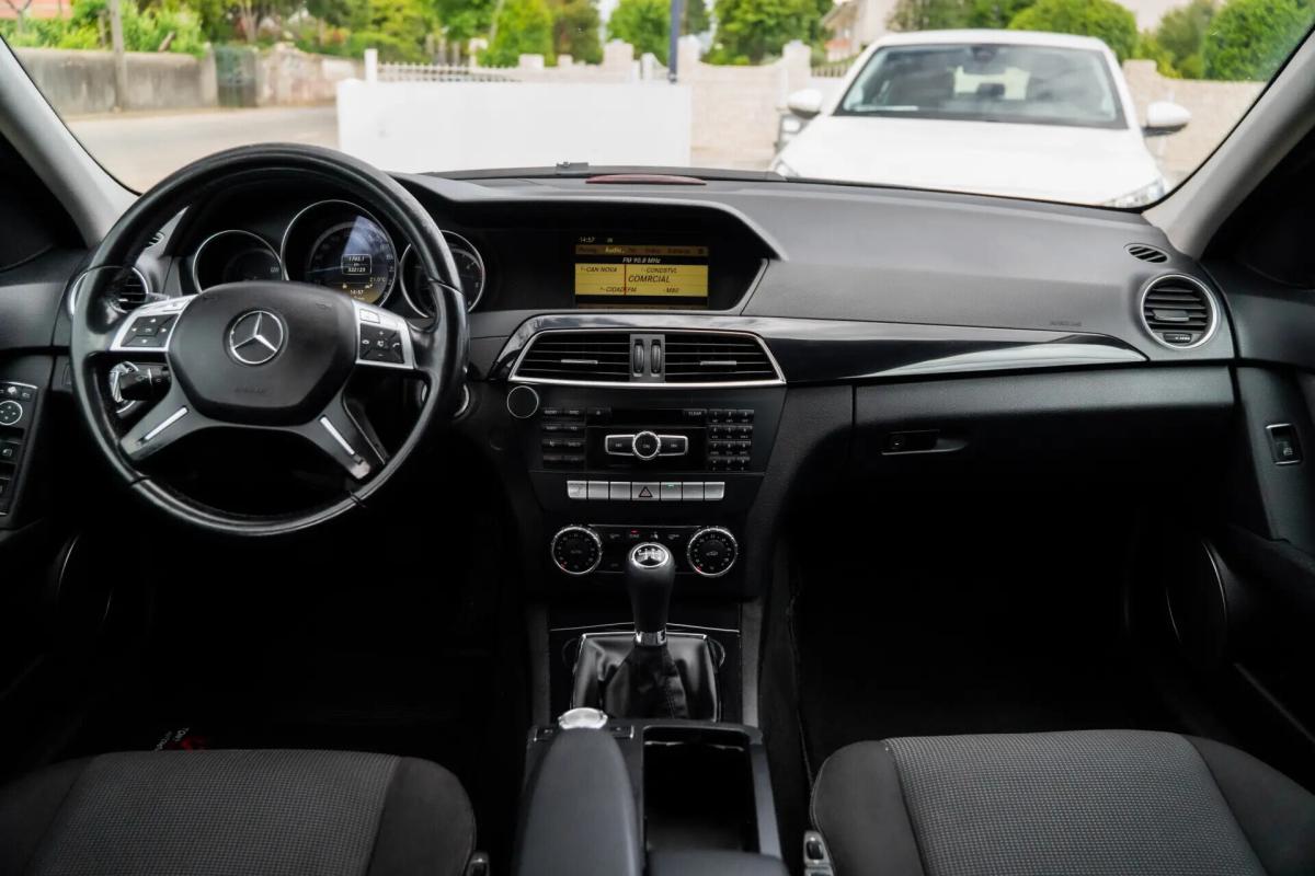 mercedes-benz-classe-c-c-220-cdi-2011-diesel-2143cc