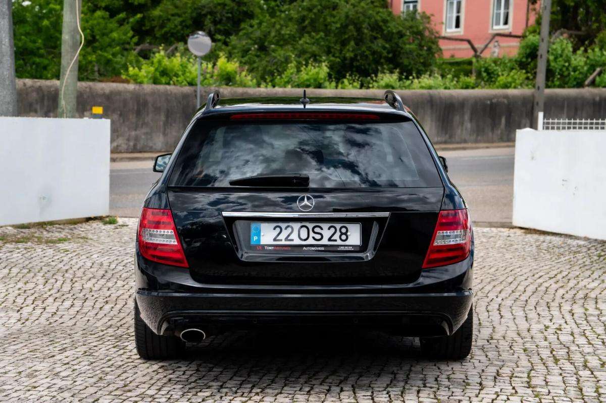 mercedes-benz-classe-c-c-220-cdi-2011-diesel-2143cc