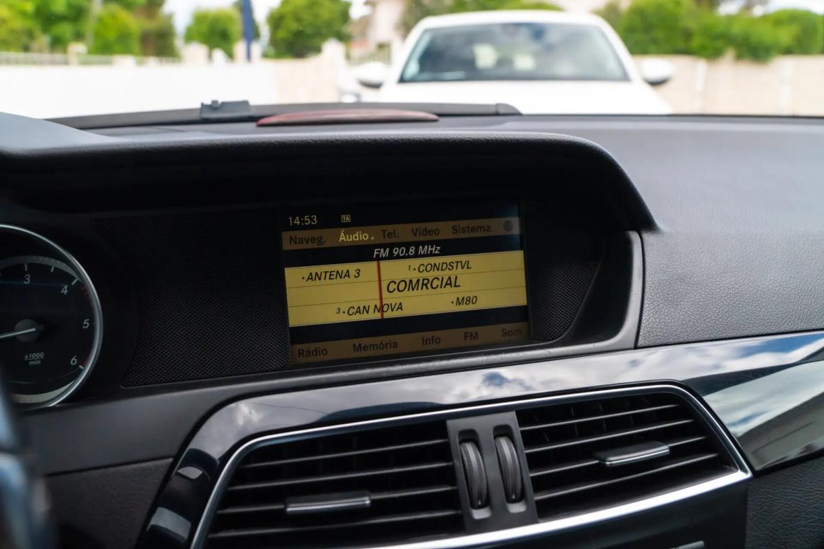 mercedes-benz-classe-c-c-220-cdi-2011-diesel-2143cc