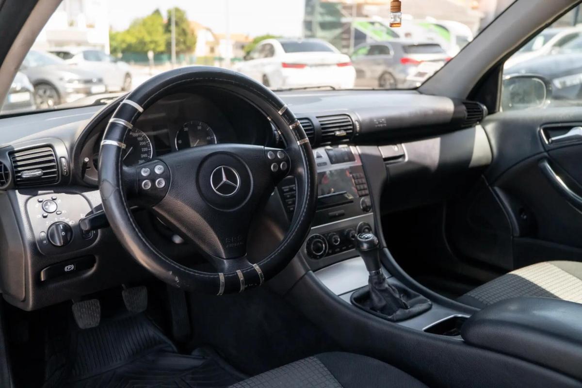 mercedes-benz-classe-c-2004-diesel-2148cc