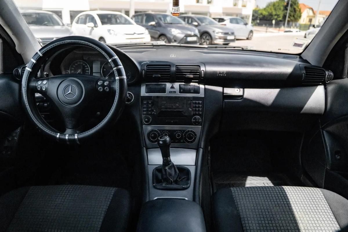 mercedes-benz-classe-c-2004-diesel-2148cc