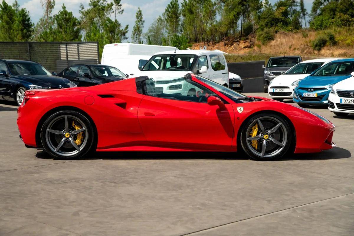 ferrari-488-2017-gasolina-3902cc