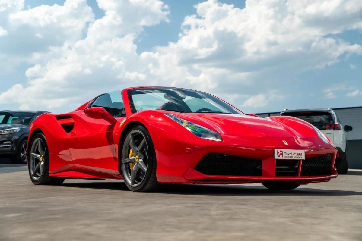 ferrari-488-2017-gasolina-3902cc